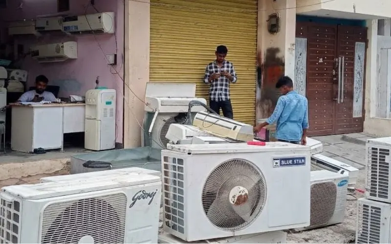 AC service technician in Sanath Nagar, Hyderabad
